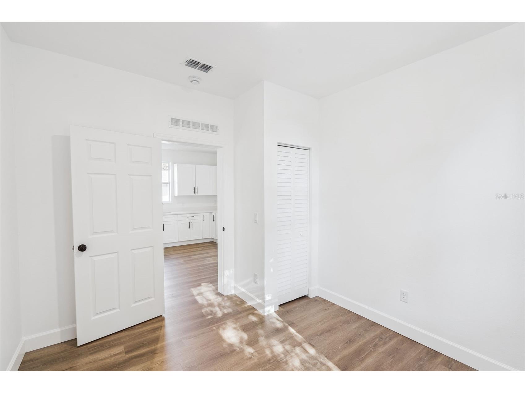 248 E Magnolia Street Groveland FL 34736 O6424896 image10