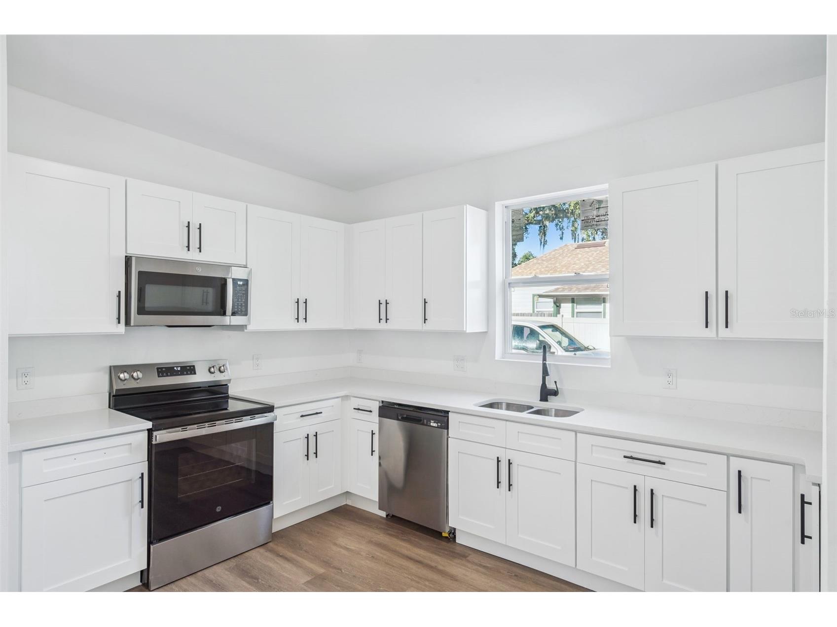 248 E Magnolia Street Groveland FL 34736 O6424896 image6