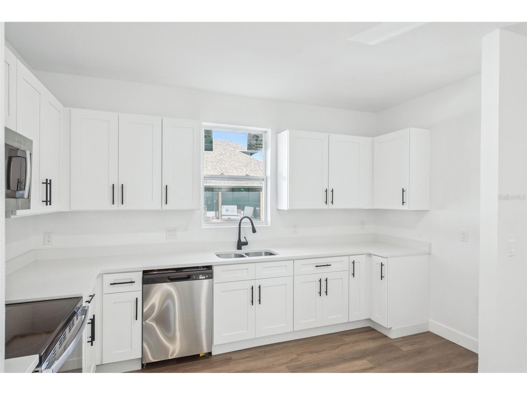 248 E Magnolia Street Groveland FL 34736 O6424896 image7