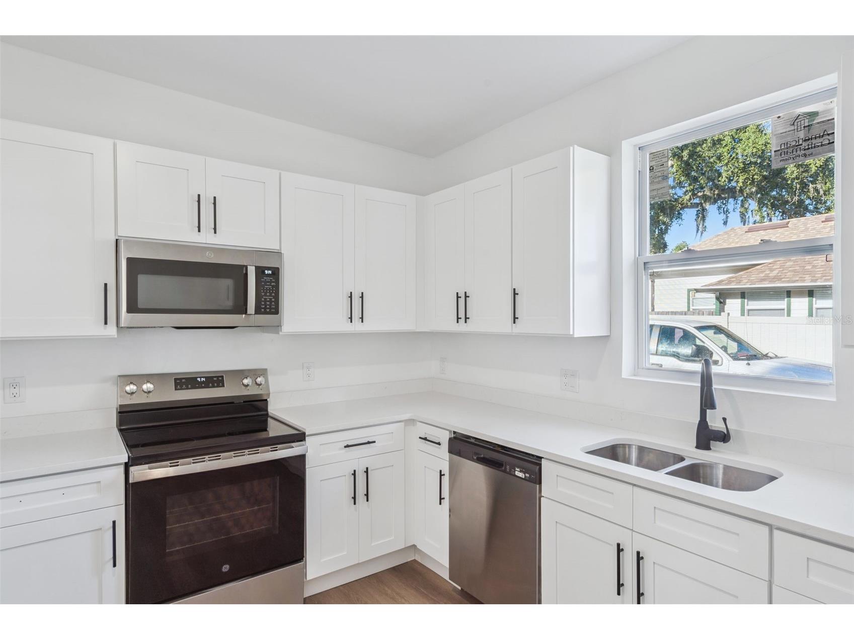 248 E Magnolia Street Groveland FL 34736 O6424896 image8
