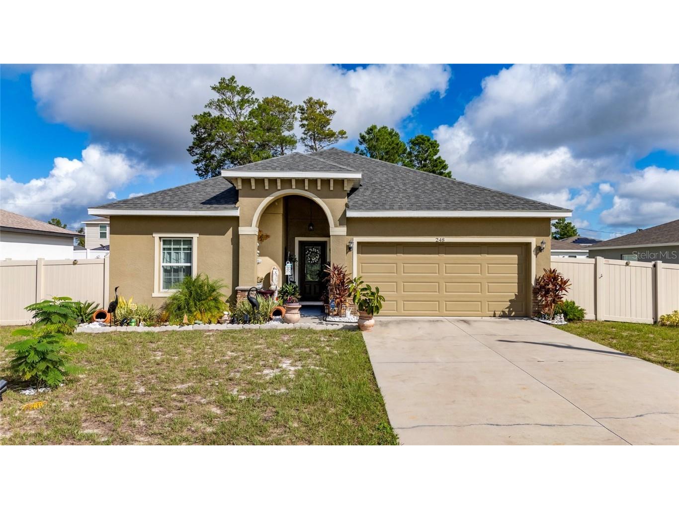 248 Gladiola Court Kissimmee FL 34759 S5134587 image1