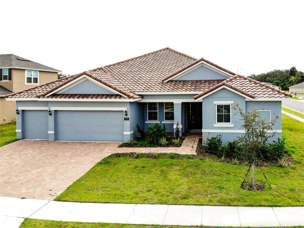 248 Messina Place Howey In The Hills FL 34737 O6109670 image1