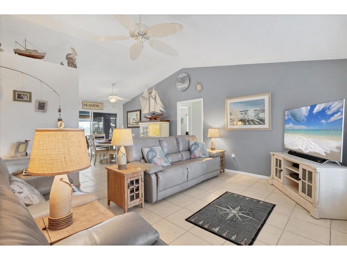 248 Rotonda Circle Rotonda West FL 33947 D6145330 image2