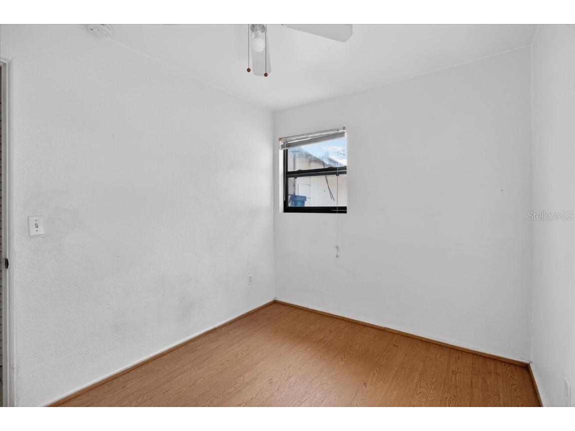 2480 18th Avenue N Saint Petersburg FL 33713 TB8455563 image30