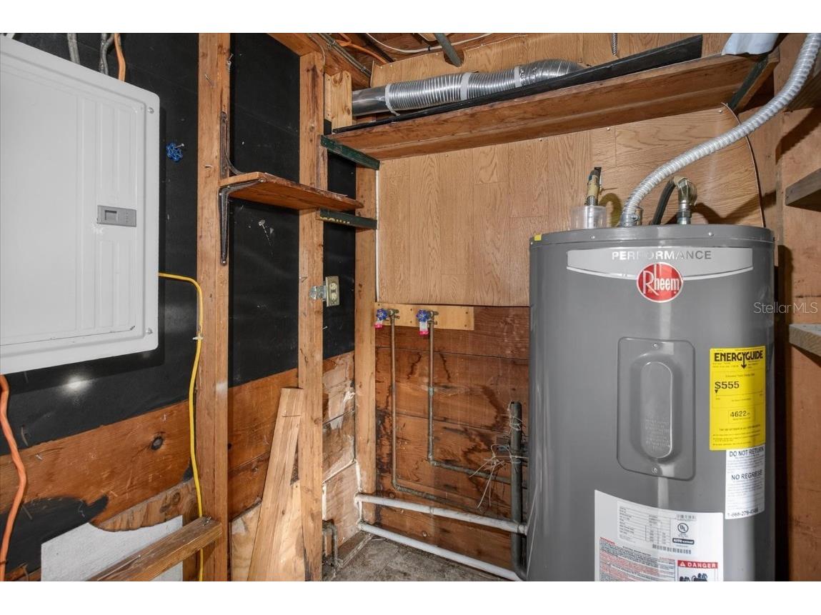 2480 18th Avenue N Saint Petersburg FL 33713 TB8455563 image45