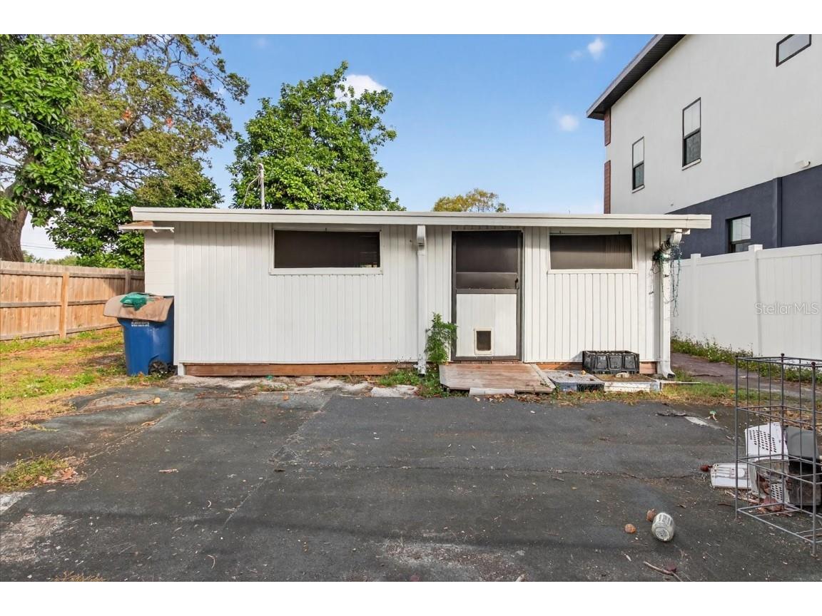 2480 18th Avenue N Saint Petersburg FL 33713 TB8455563 image47