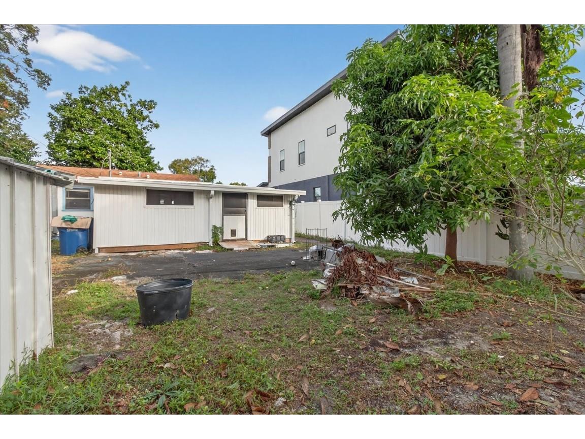 2480 18th Avenue N Saint Petersburg FL 33713 TB8455563 image49