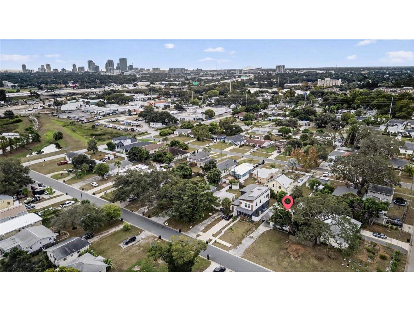 2480 18th Avenue N Saint Petersburg FL 33713 TB8455563 image6