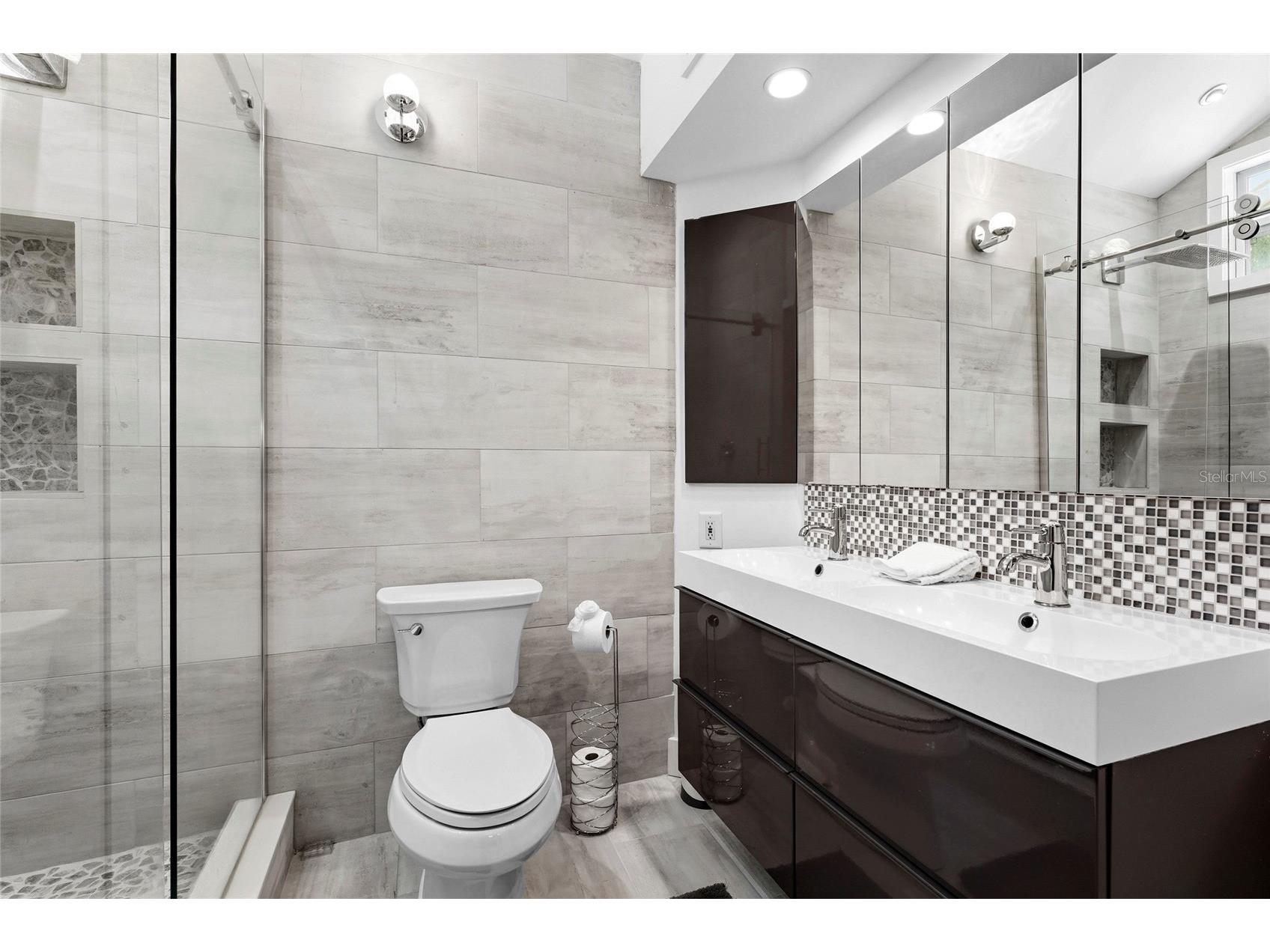 2480 Alameda Avenue Sarasota FL 34234 A4695803 image10