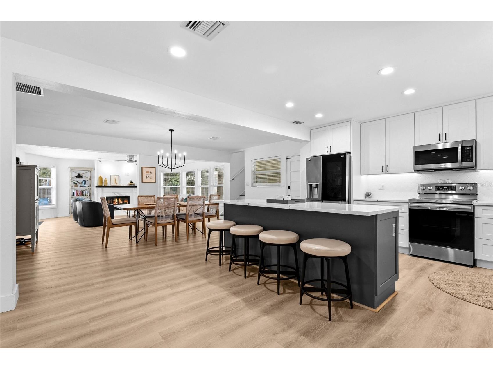 2480 Alameda Avenue Sarasota FL 34234 A4695803 image20
