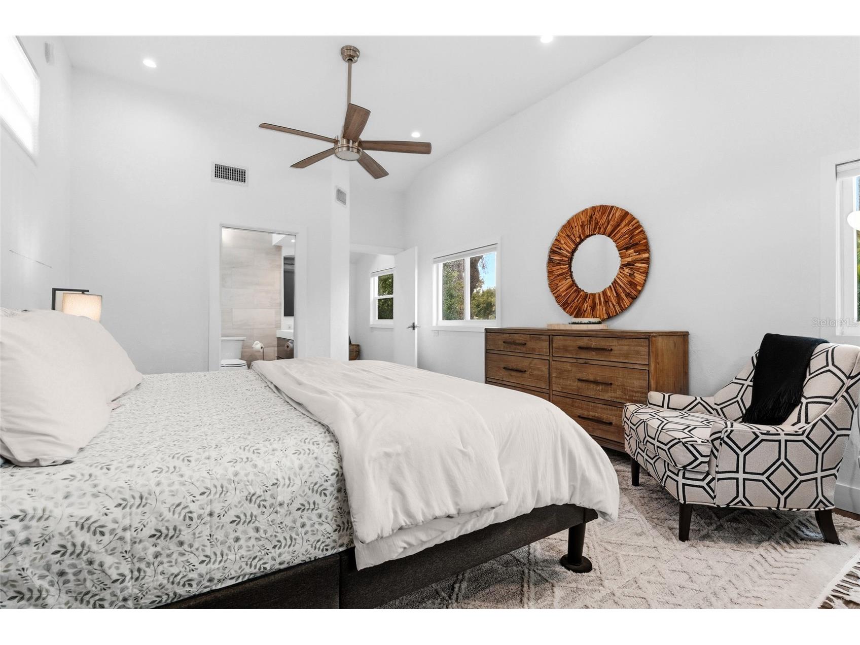 2480 Alameda Avenue Sarasota FL 34234 A4695803 image28