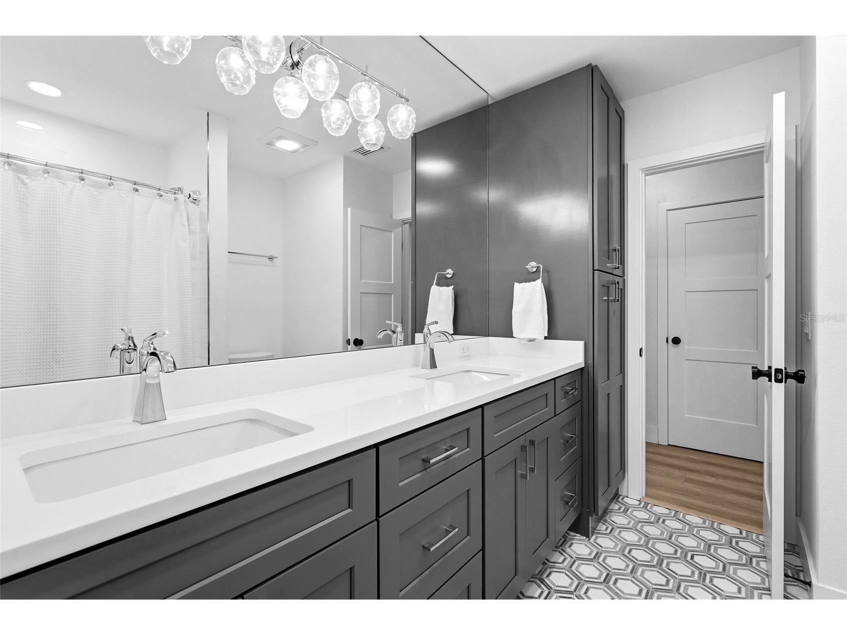 2480 Alameda Avenue Sarasota FL 34234 A4695803 image34