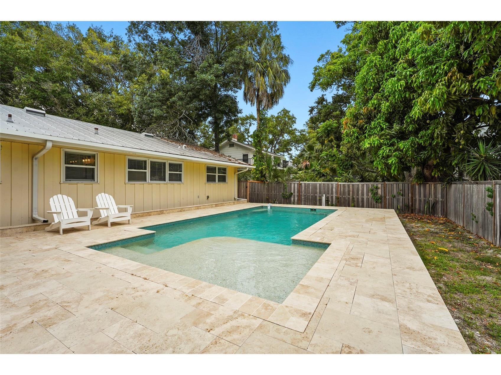 2480 Alameda Avenue Sarasota FL 34234 A4695803 image46
