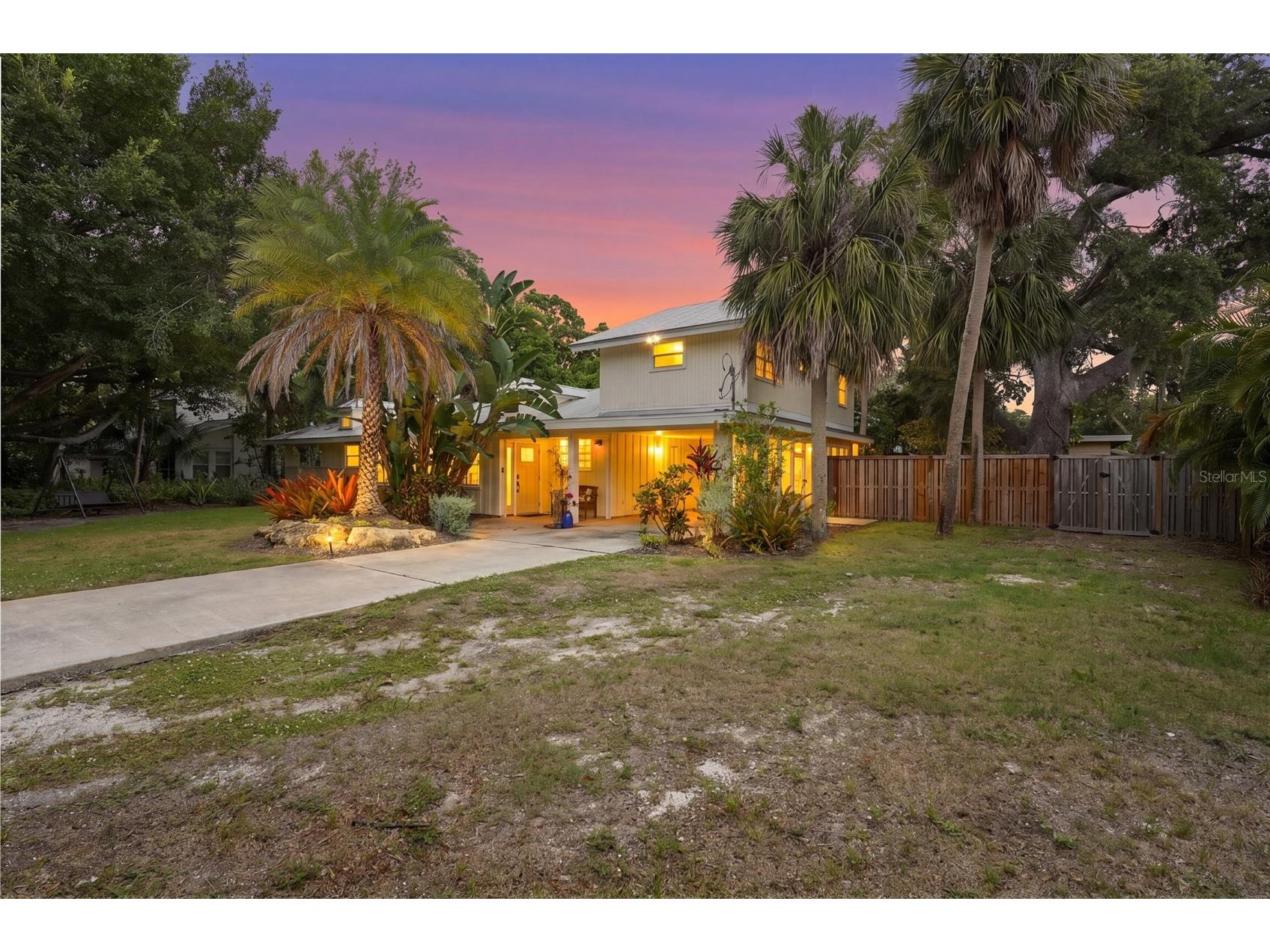 2480 Alameda Avenue Sarasota FL 34234 A4695803 image53