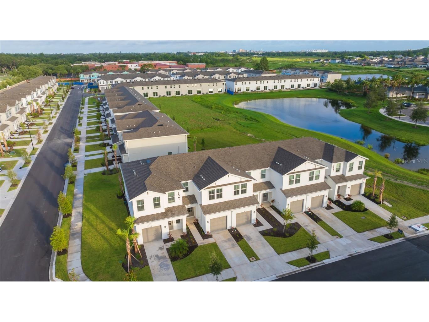 2480 Everson Street #3-1 Bradenton FL 34208 A4638368 image1
