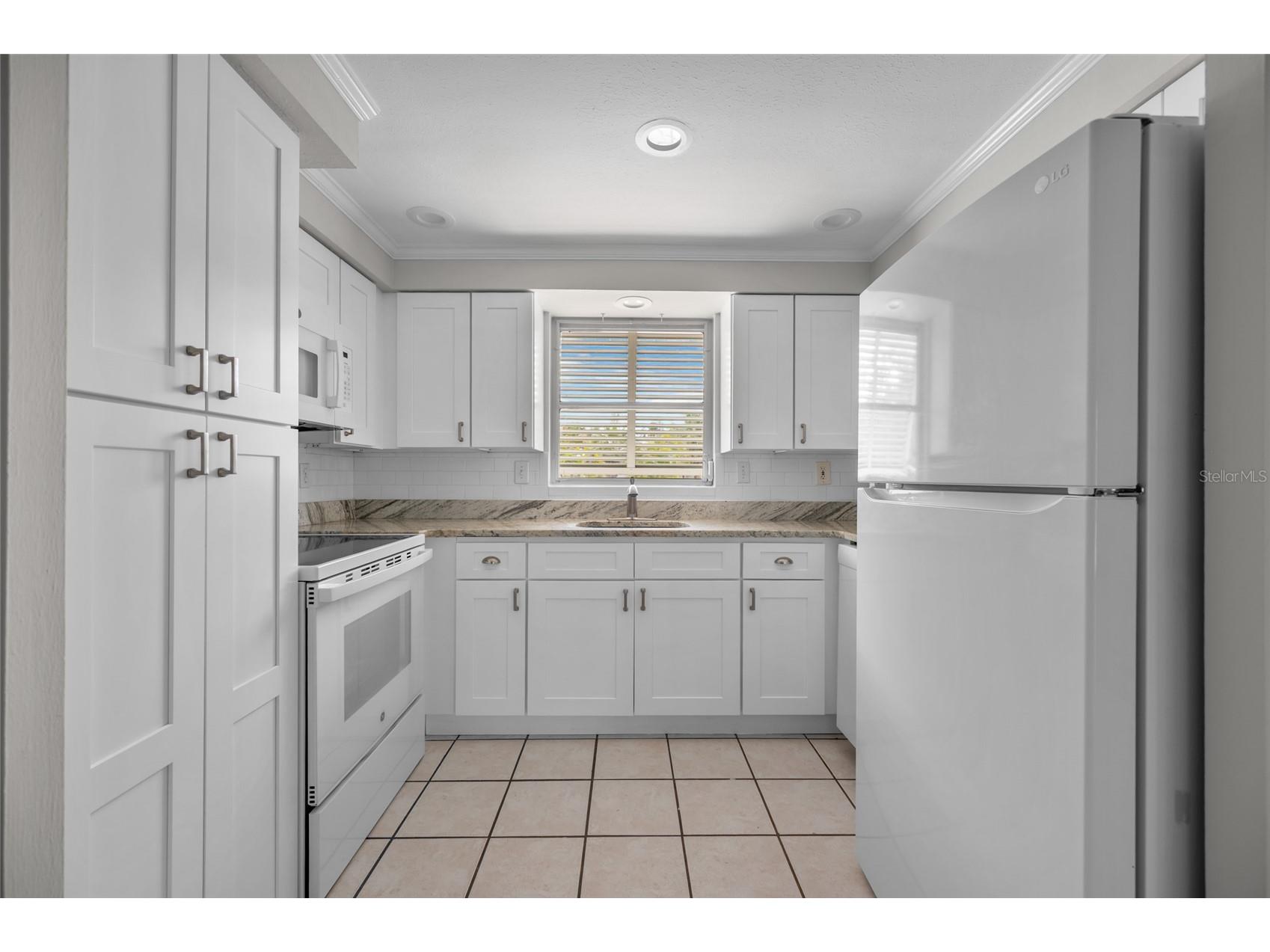 2480 Manasota Beach Road Englewood FL 34223 D6147587 image17