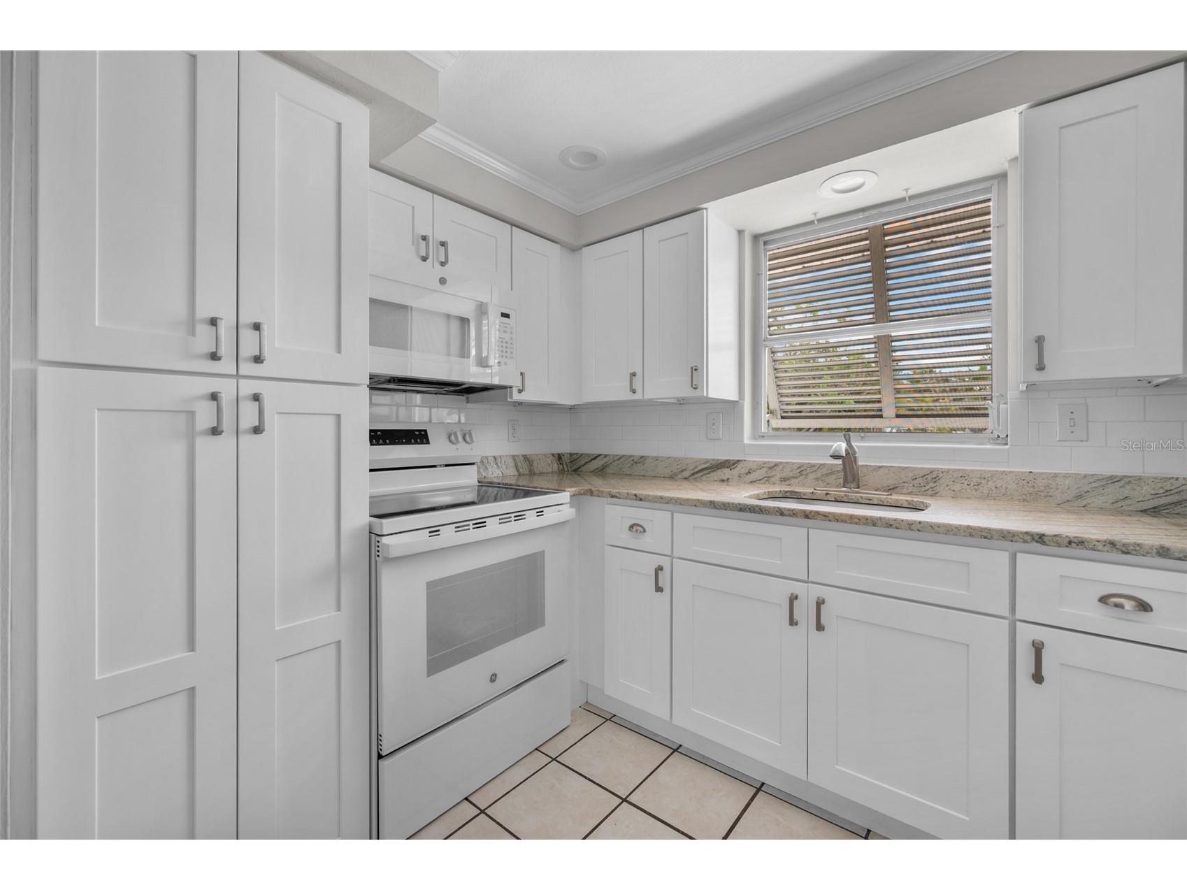 2480 Manasota Beach Road Englewood FL 34223 D6147587 image18