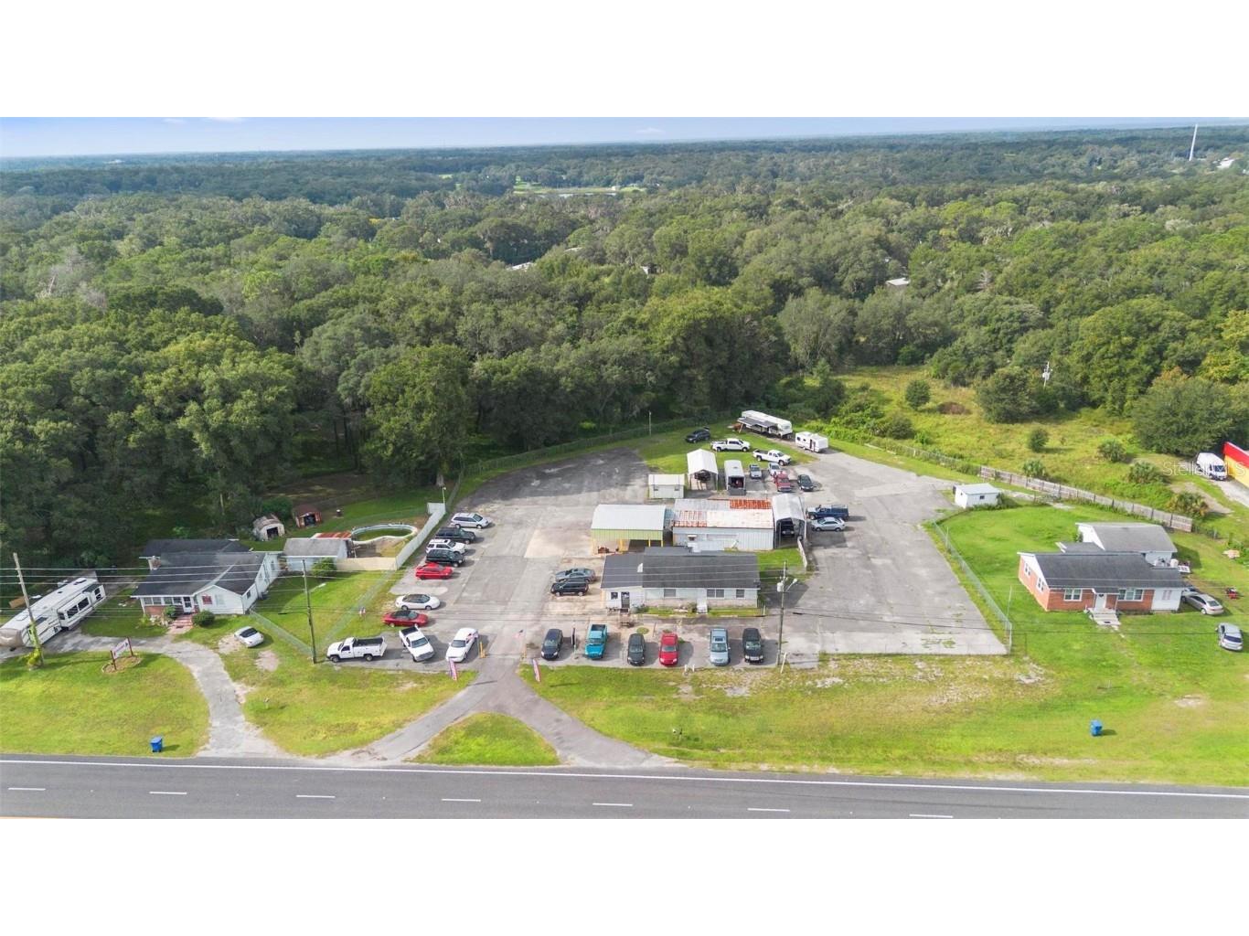 2480 N Woodland Boulevard Deland FL 32720 V4938839 image24