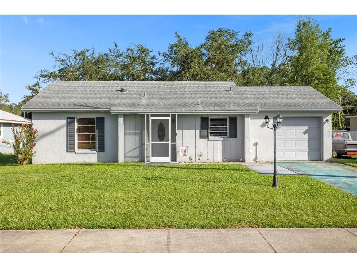 2480 Newmark Drive Deltona FL 32738 O6135578 image1