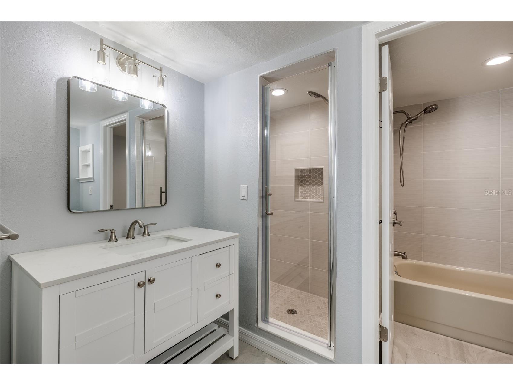 2480 Pelican Court #103R Clearwater FL 33762 TB8483440 image18