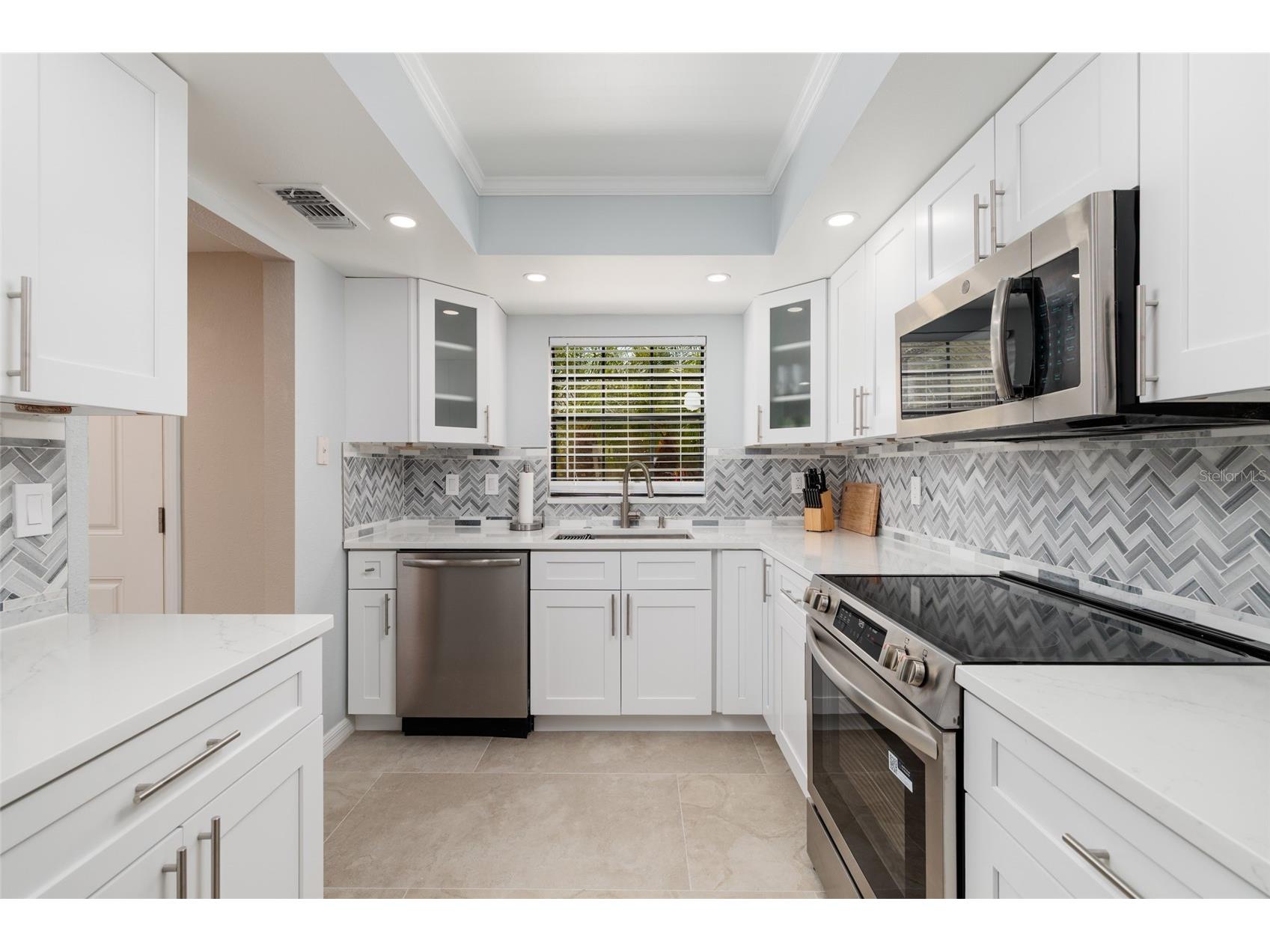 2480 Pelican Court #103R Clearwater FL 33762 TB8483440 image6