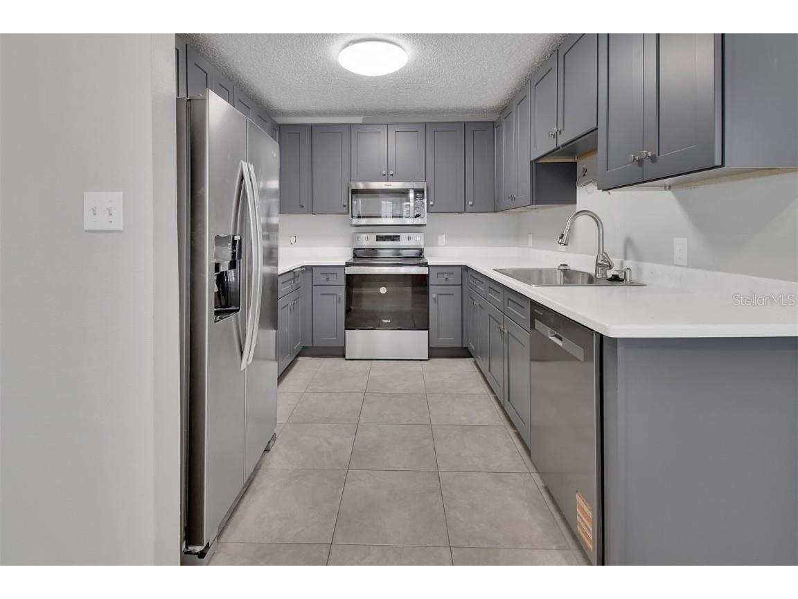 2480 S Glen Eagles Drive Deland FL 32724 V4943424 image12