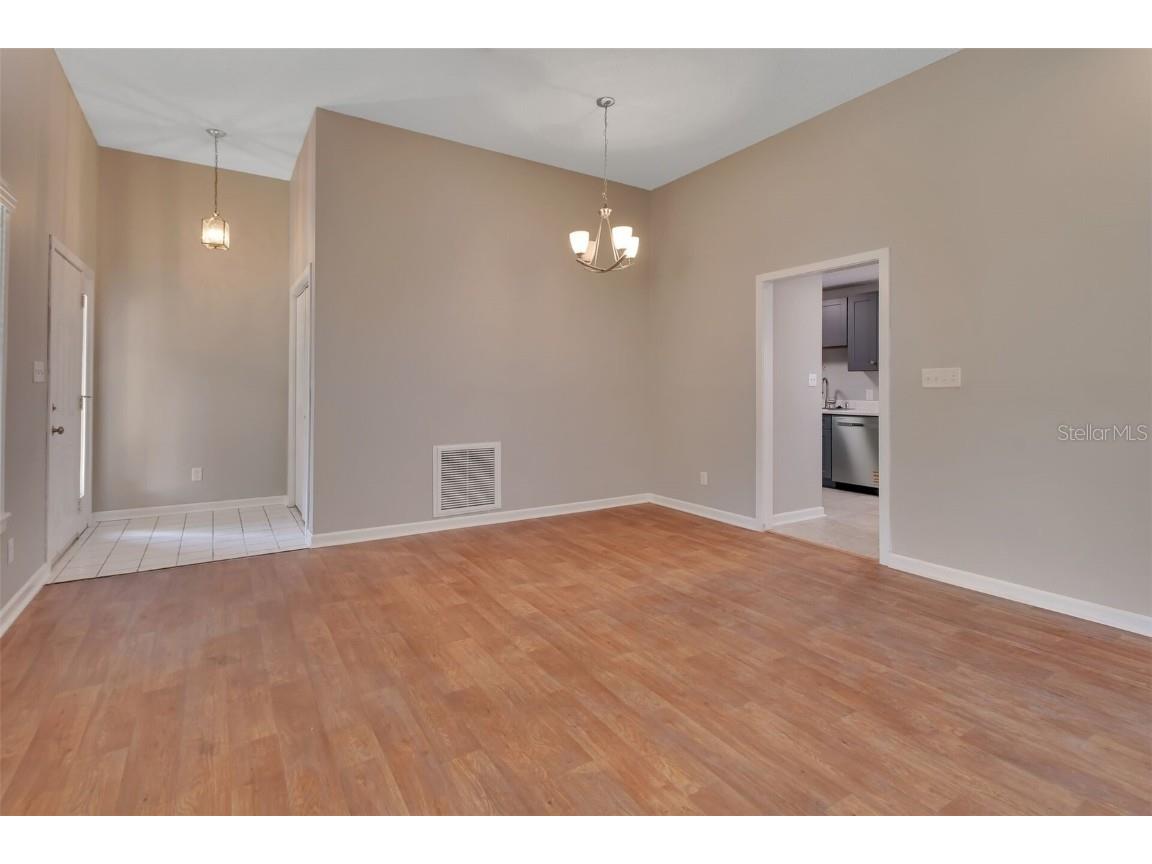 2480 S Glen Eagles Drive Deland FL 32724 V4943424 image5