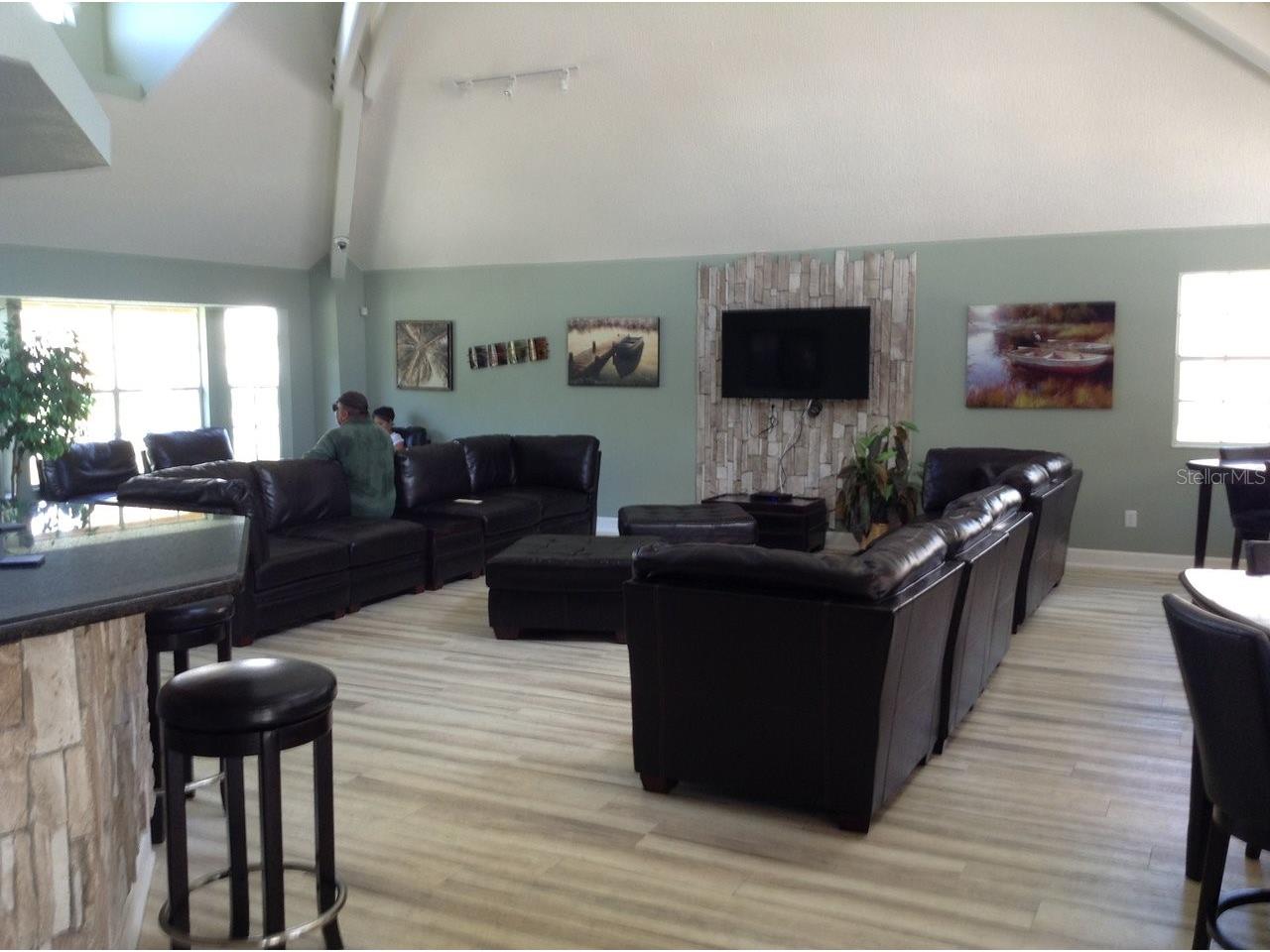 2480 Sweetwater Club Circle #98 Kissimmee FL 34746 O6411416 image18