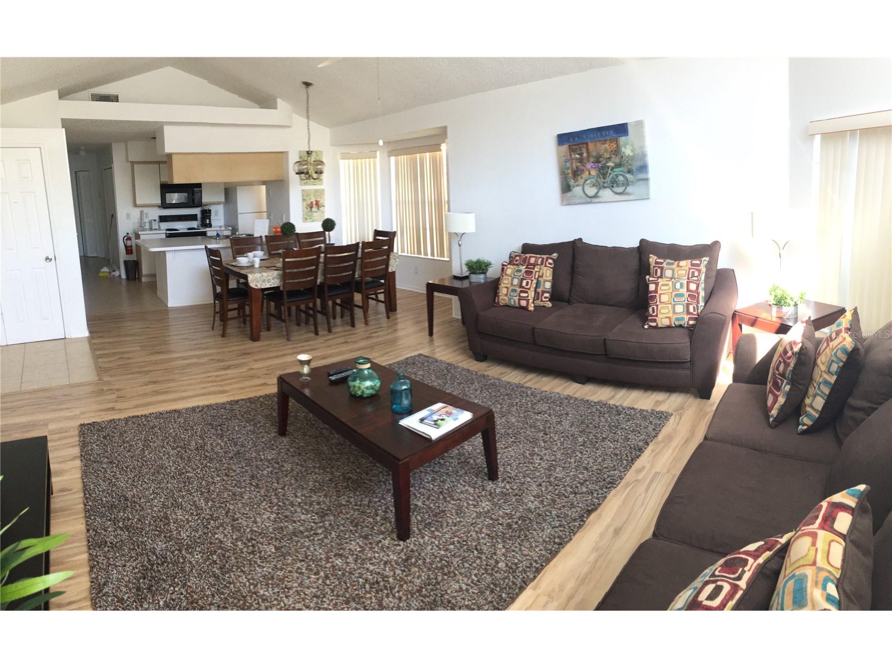 2480 Sweetwater Club Circle #98 Kissimmee FL 34746 O6411416 image3