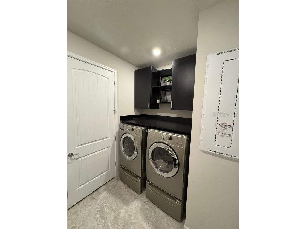 2481 Southlawn Lane Clermont FL 34714 - LAKE WINDOWS / HANCOCK LAKE S5133441 image12