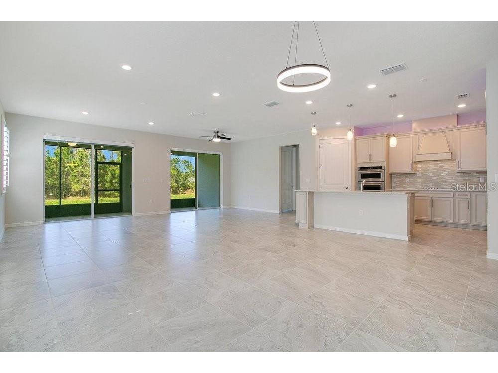 2481 Southlawn Lane Clermont FL 34714 - LAKE WINDOWS / HANCOCK LAKE S5133441 image3