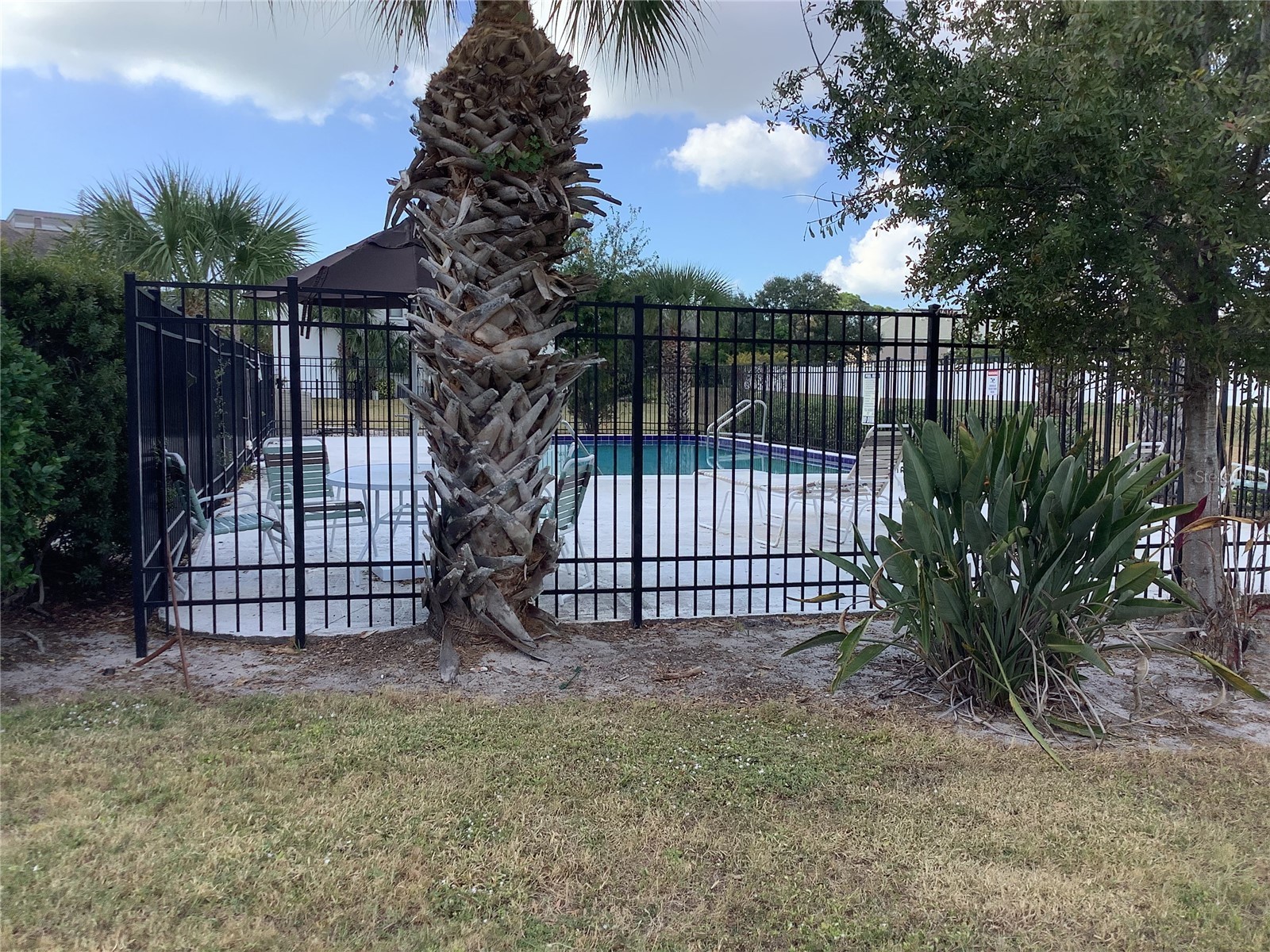 2481 Twin Drive #29 Sarasota FL 34234 A4672575 image13