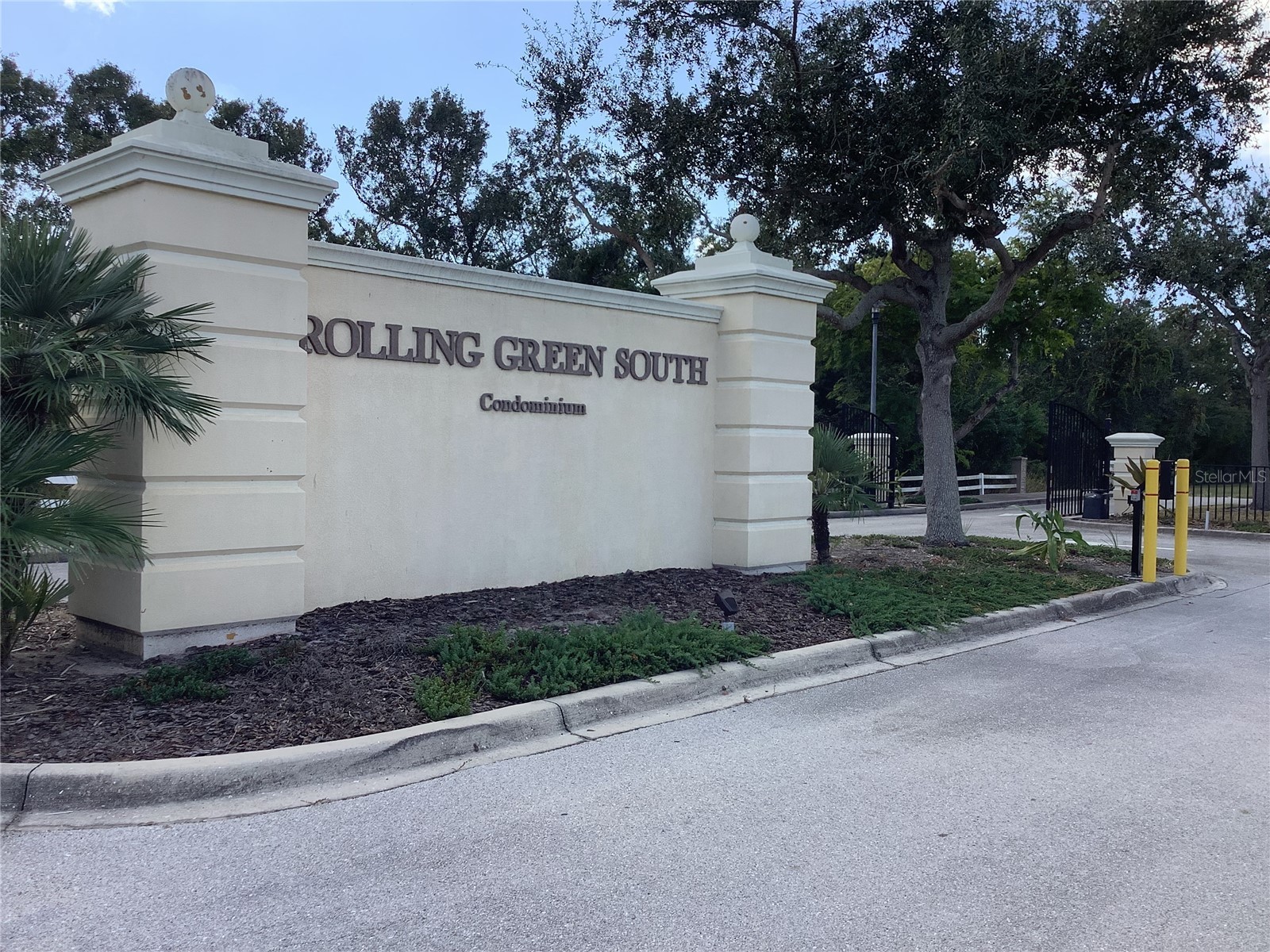 2481 Twin Drive #29 Sarasota FL 34234 A4672575 image5