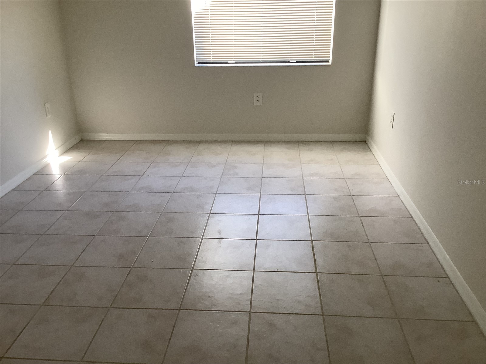 2481 Twin Drive #29 Sarasota FL 34234 A4672575 image51