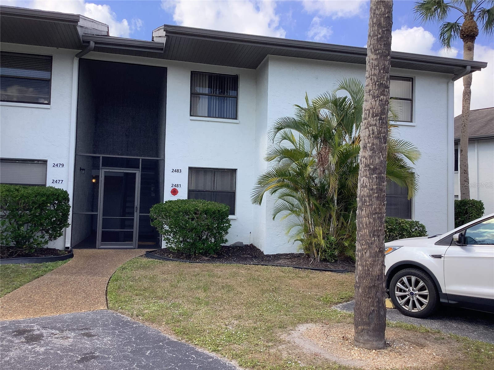 2481 Twin Drive #29 Sarasota FL 34234 A4672575 image7