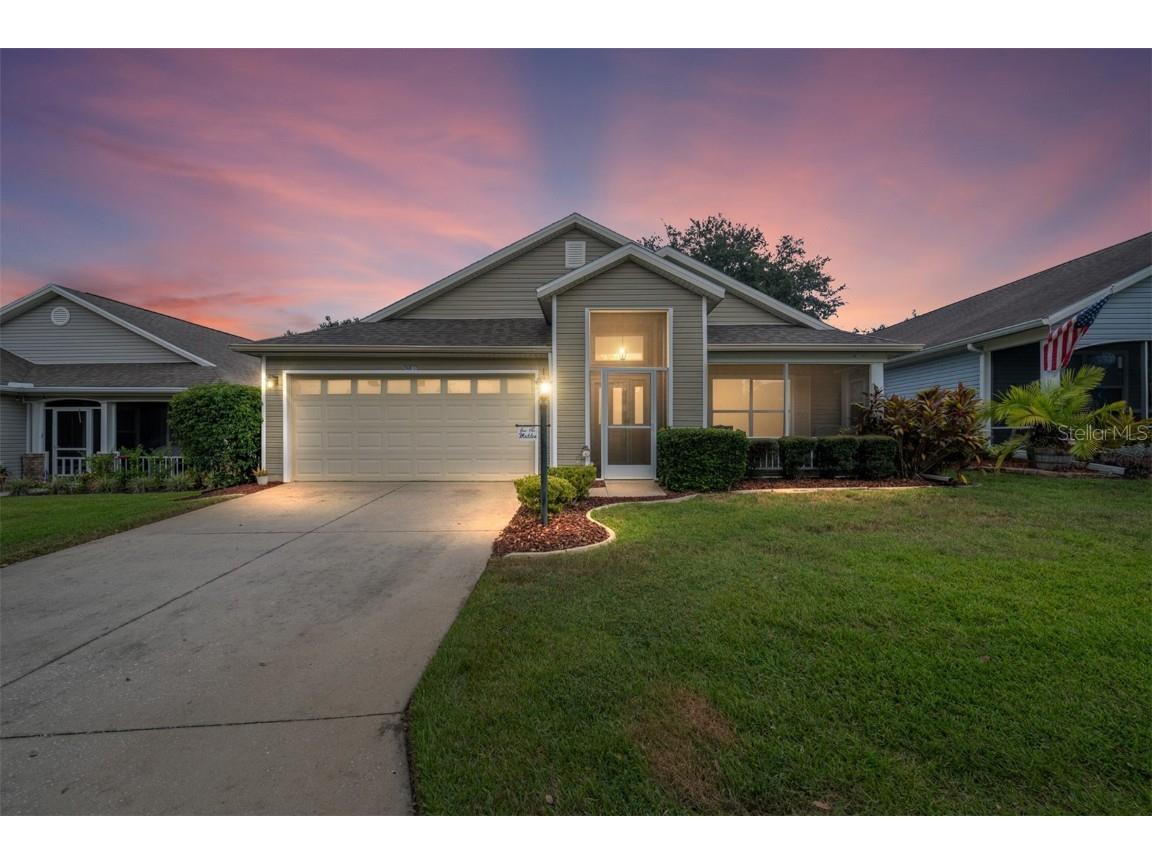 24817 Cranes Roost Circle Leesburg FL 34748 W7879360 image2