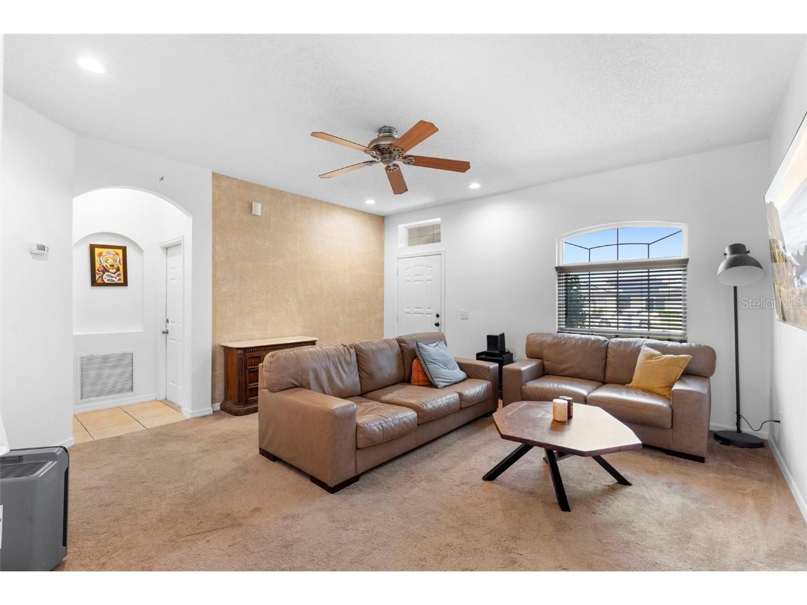 2482 E Tipton Drive Deltona FL 32738 V4945711 image22