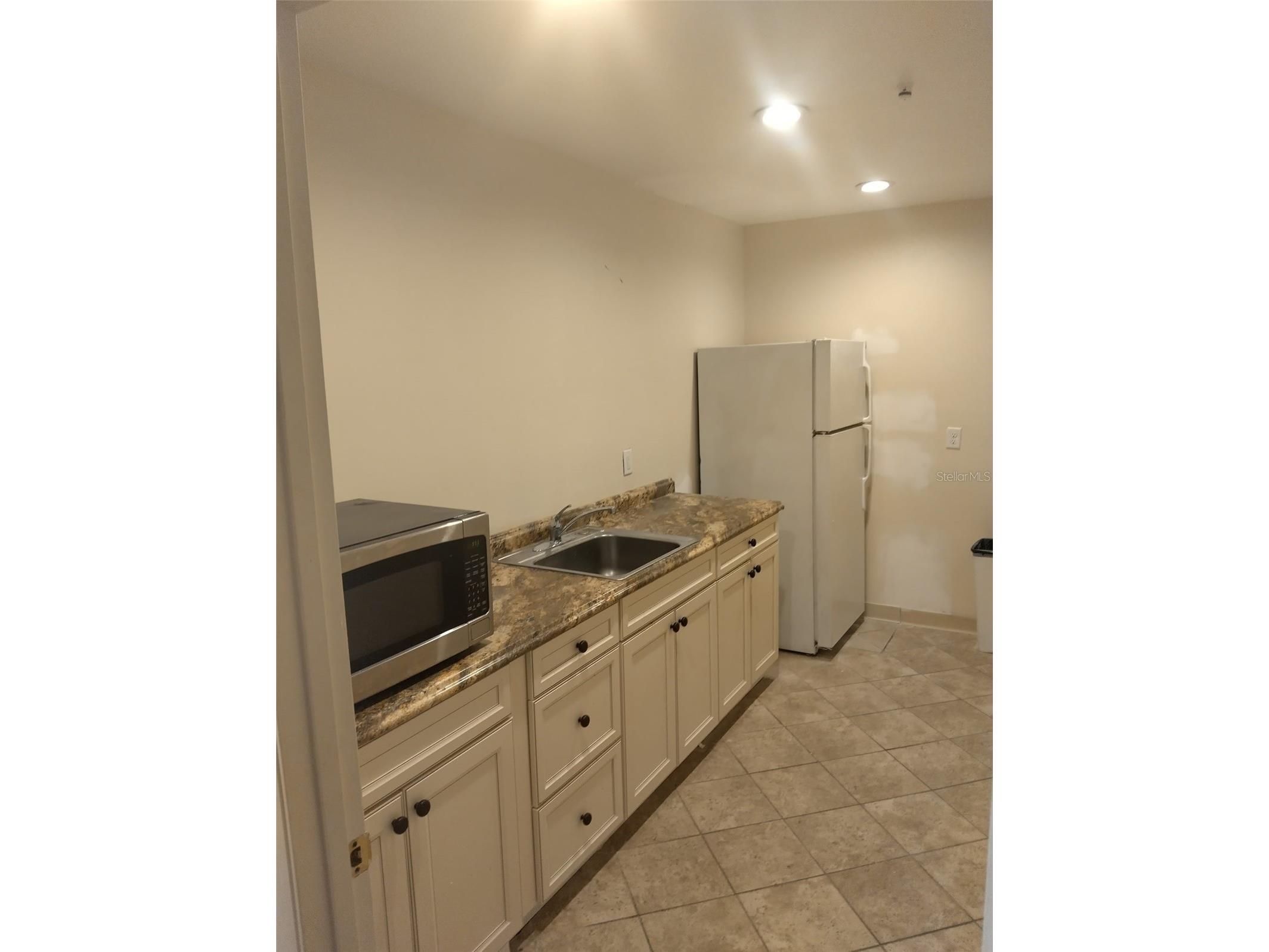 2482 Enterprise Road #2 Clearwater FL 33763 A4683526 image25