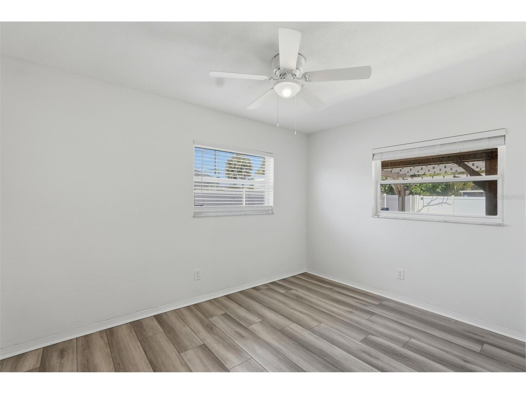 2483 66th Terrace S Saint Petersburg FL 33712 TB8485320 image20