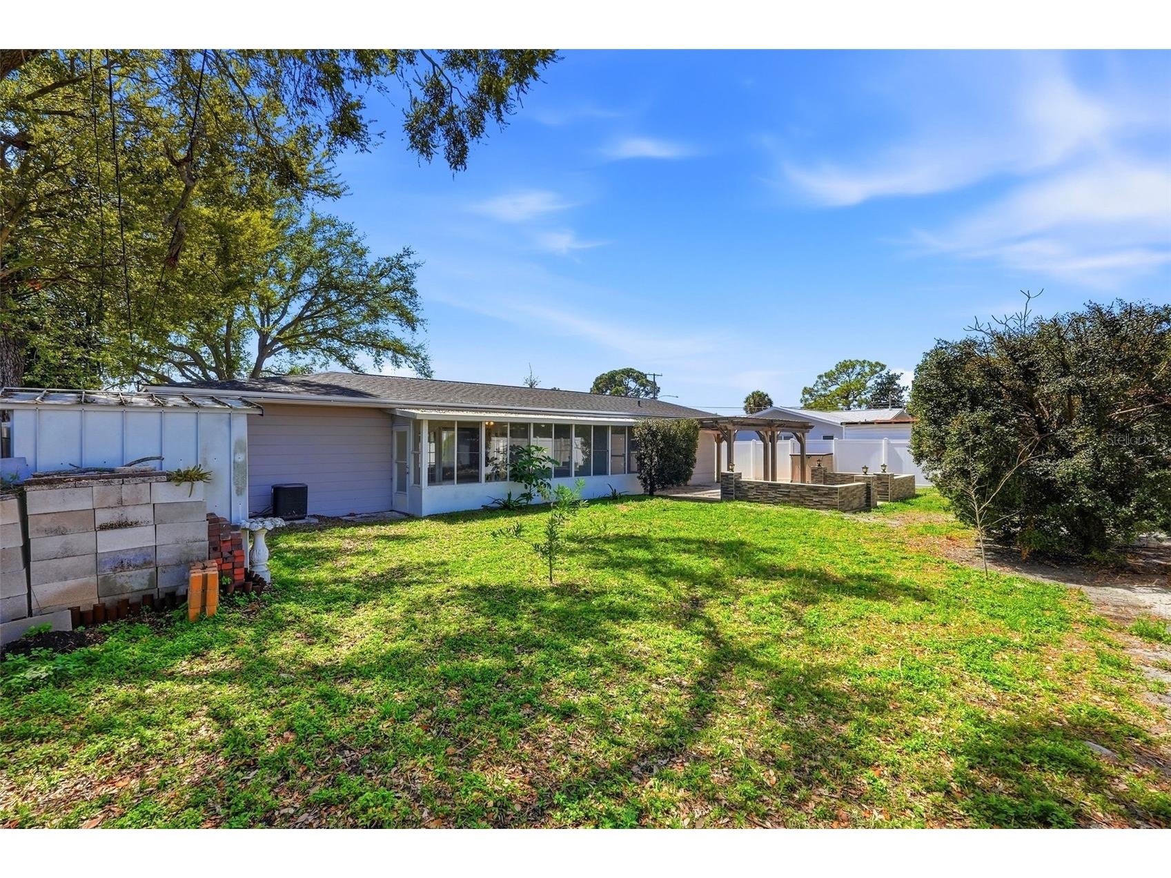 2483 66th Terrace S Saint Petersburg FL 33712 TB8485320 image37