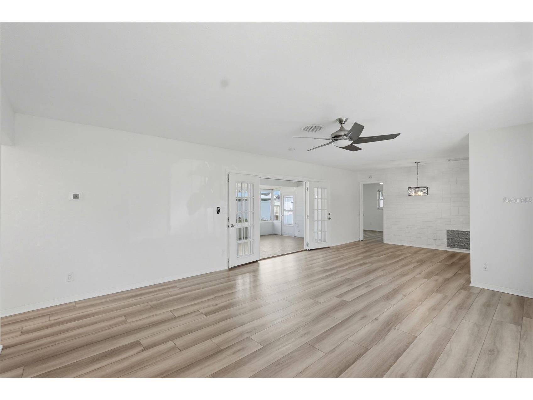 2483 66th Terrace S Saint Petersburg FL 33712 TB8485320 image8