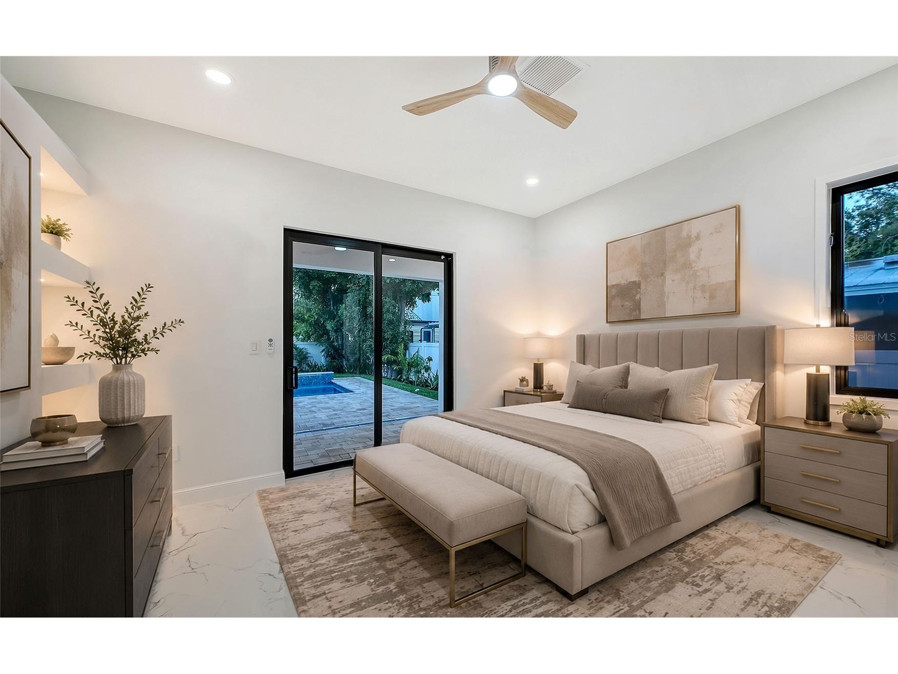 2483 Bay Street Sarasota FL 34237 A4698594 image19