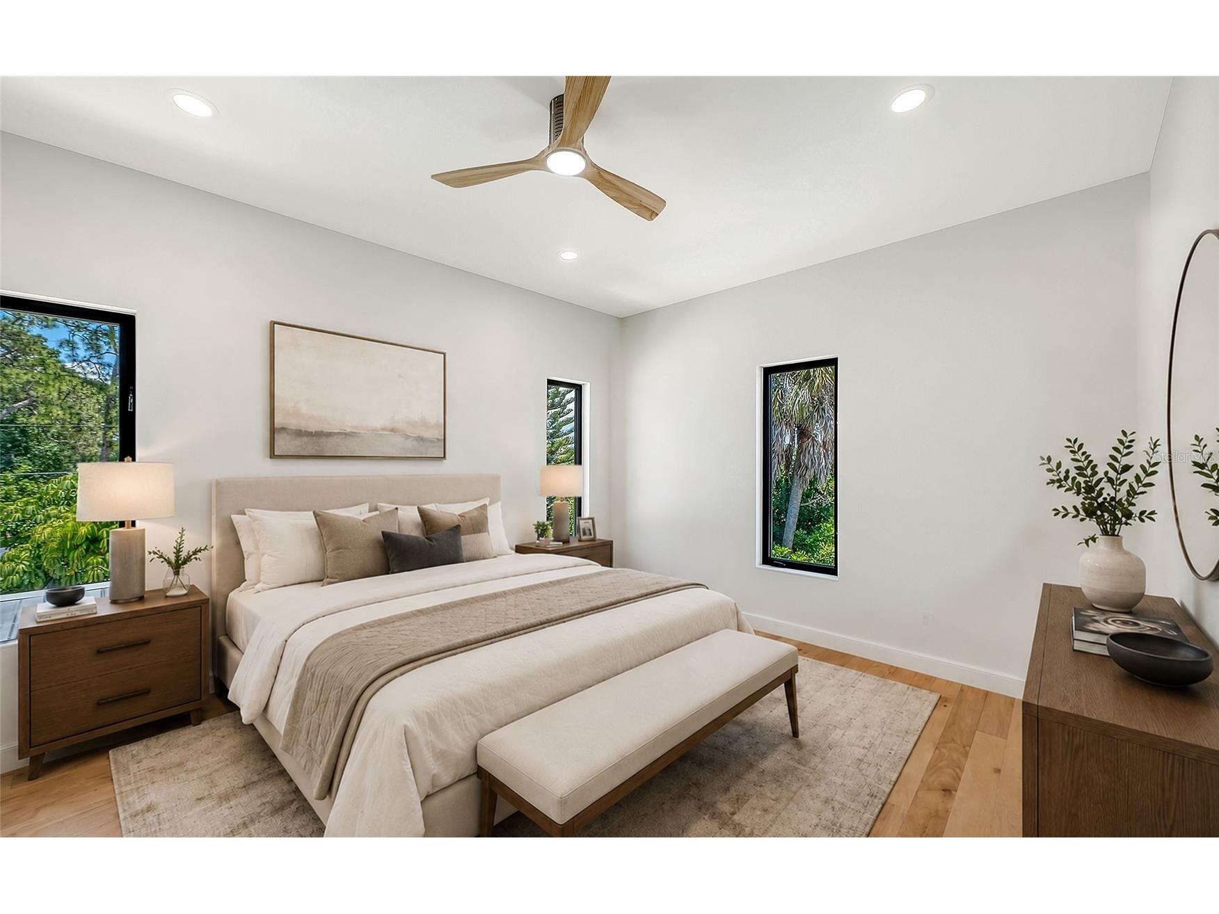 2483 Bay Street Sarasota FL 34237 A4698594 image38