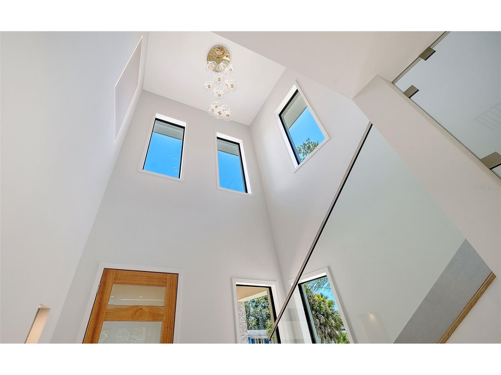2483 Bay Street Sarasota FL 34237 A4698594 image6