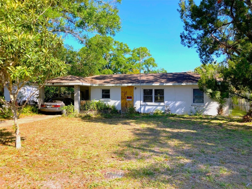 2483 Hyde Park Street Sarasota FL 34239 A4564940 image1