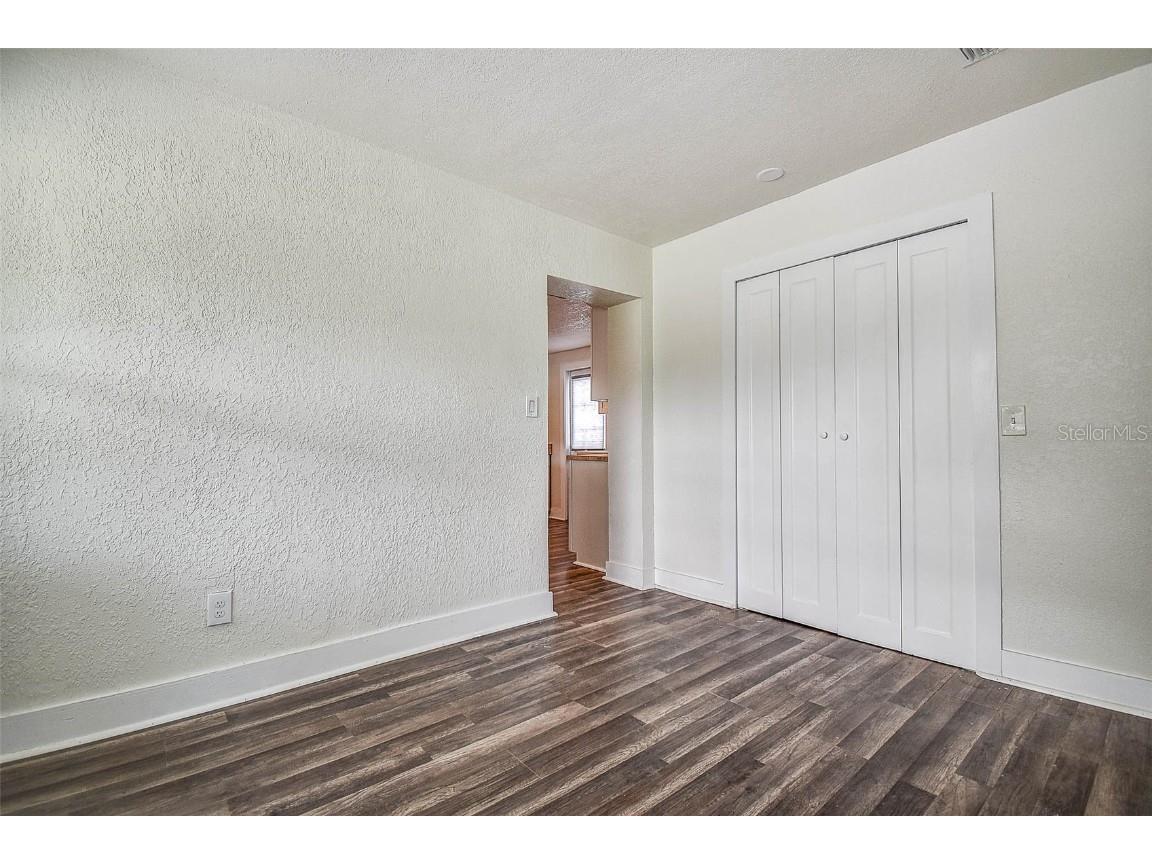 2484 Bayshore Boulevard Dunedin FL 34698 TB8422281 image10