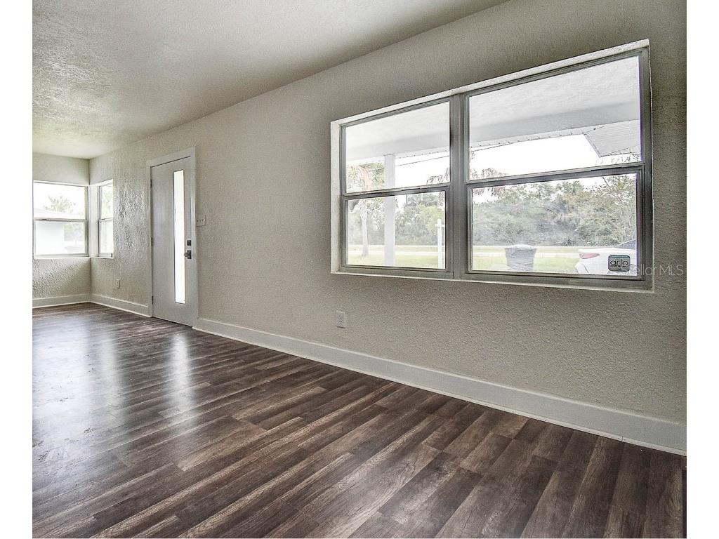 2484 Bayshore Boulevard Dunedin FL 34698 TB8422281 image11