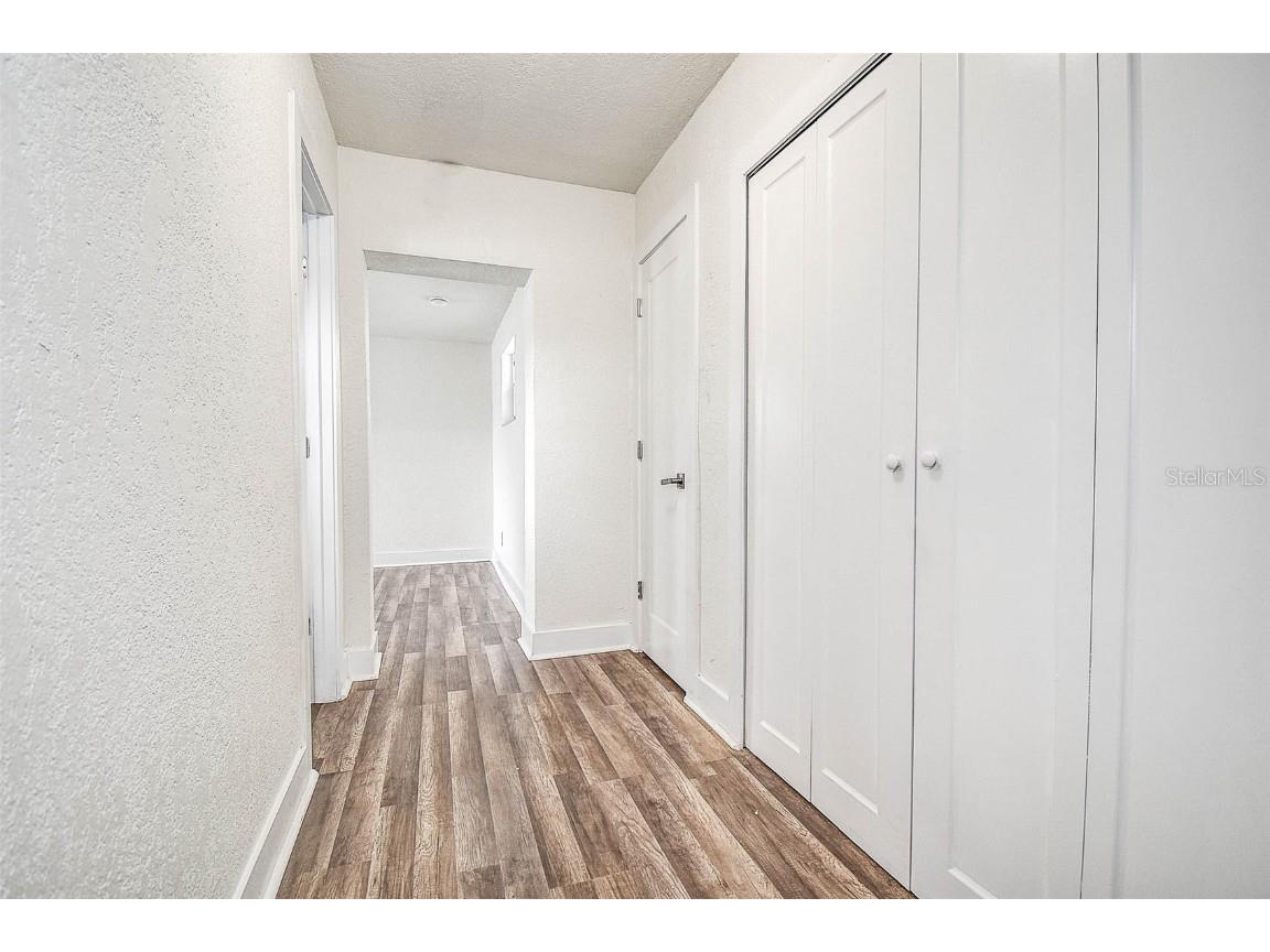 2484 Bayshore Boulevard Dunedin FL 34698 TB8422281 image20