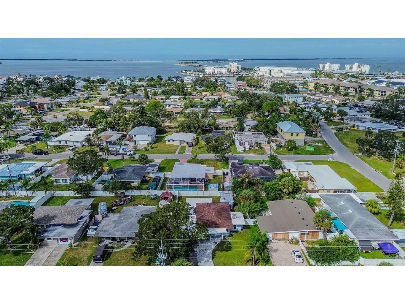 2484 Bayshore Boulevard Dunedin FL 34698 TB8422281 image34