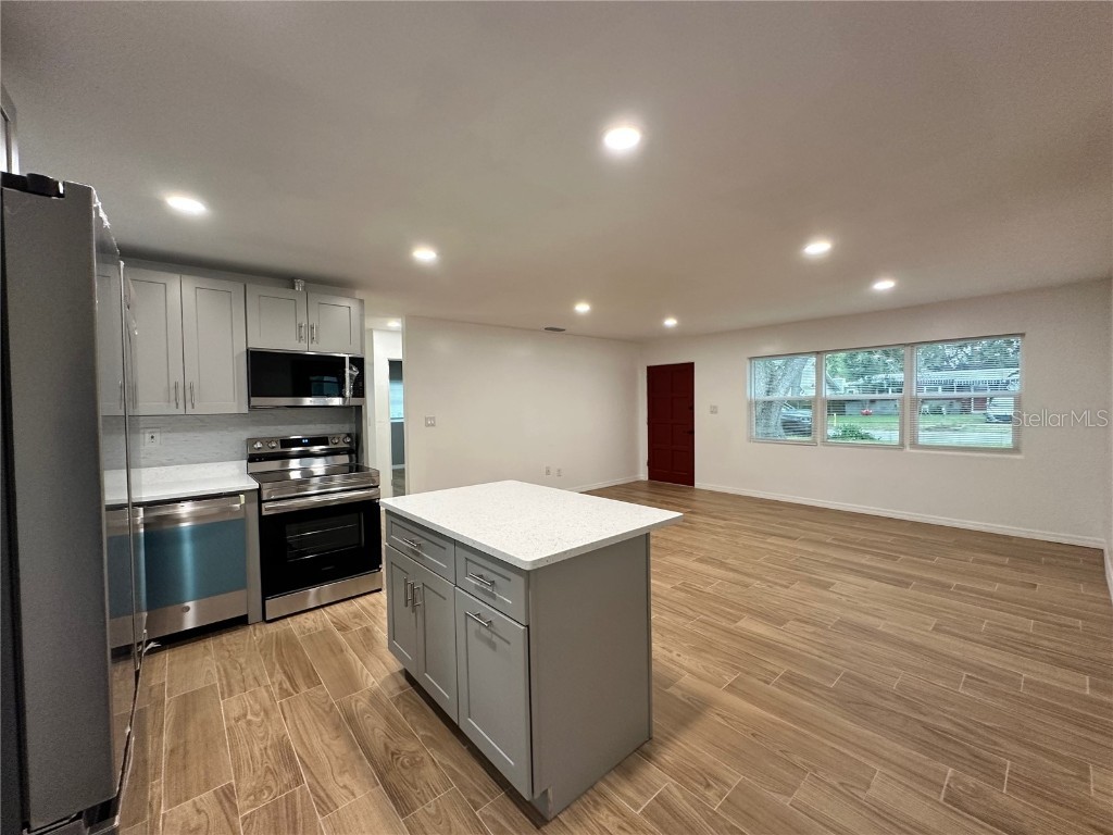 2484 Nash Street Clearwater FL 33765 TB8455117 image6